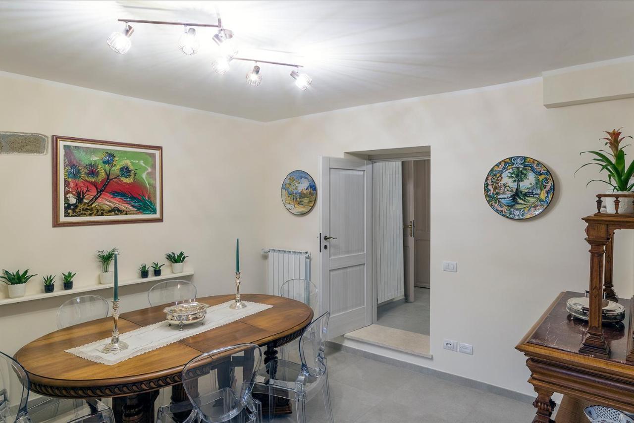 Farnese Dimo' Re Bed & Breakfast エクステリア 写真